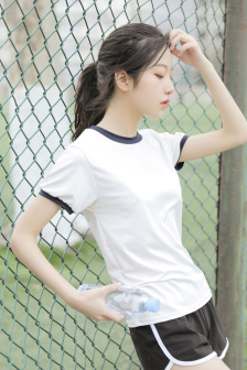 我和妽妽伦理中文版女友