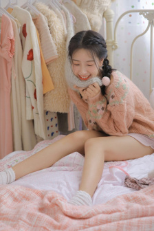 大叔大妈帅小伙