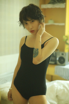 浴池里的女人完结